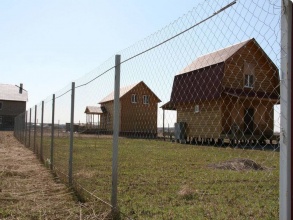 Забор из сетки рабицы в натяг с протяжкой арматуры 150 метров фото в Кубинке